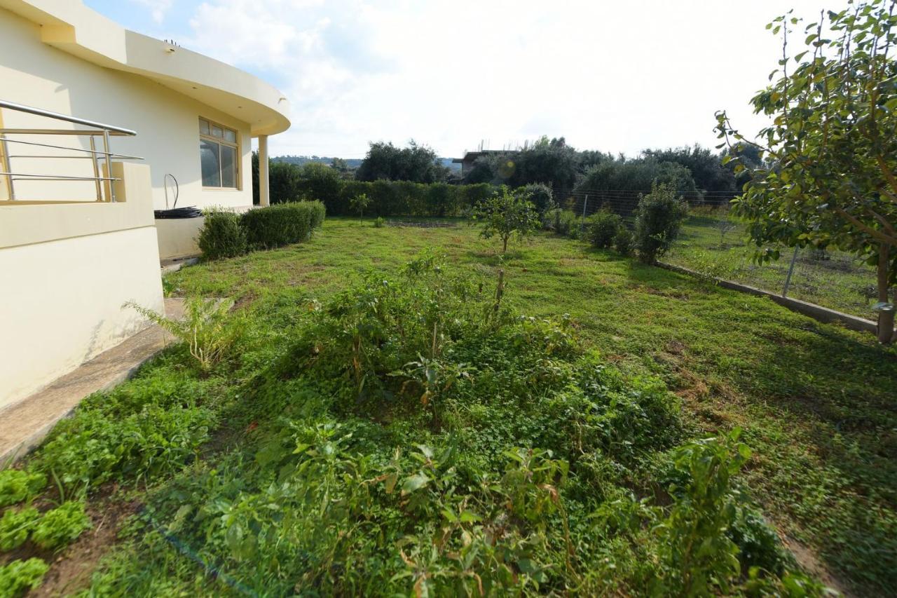 Stelia Luxury Apartments Kalavarda Exterior photo
