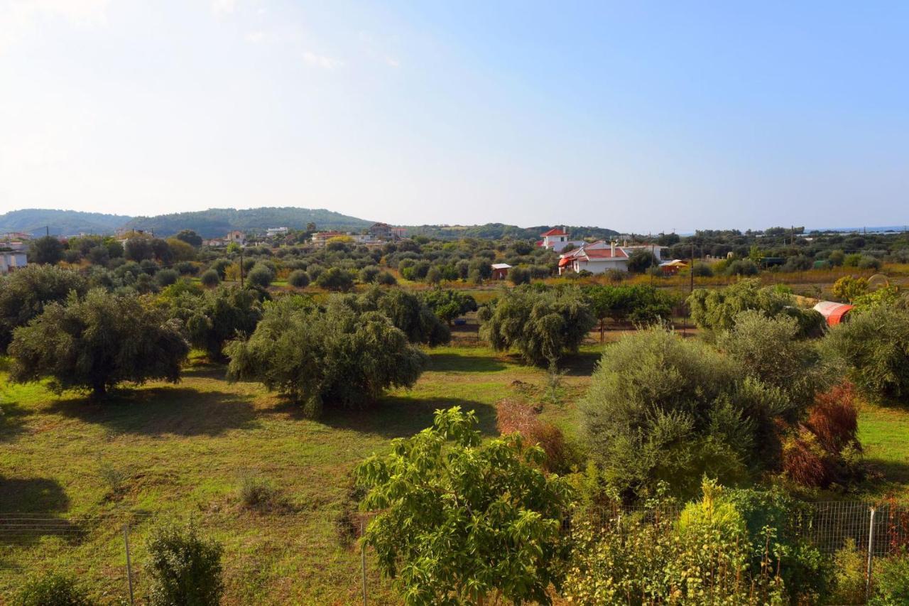 Stelia Luxury Apartments Kalavarda Exterior photo
