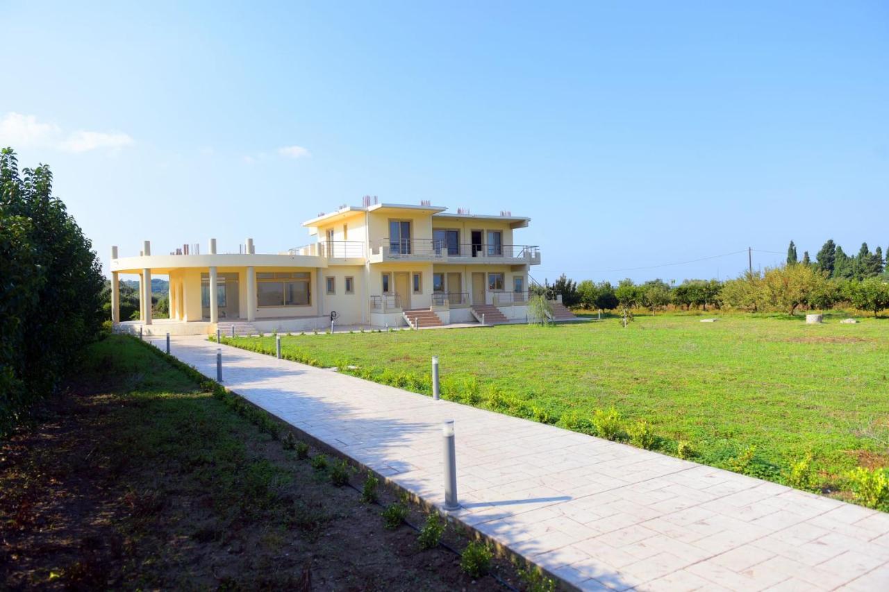 Stelia Luxury Apartments Kalavarda Exterior photo